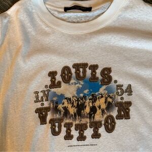 Louis Vuitton Graphic cotton Linen Blended tee color White size XL